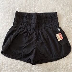 (NWT) FP Movement Women's The Way Home Shorts in Black, Small